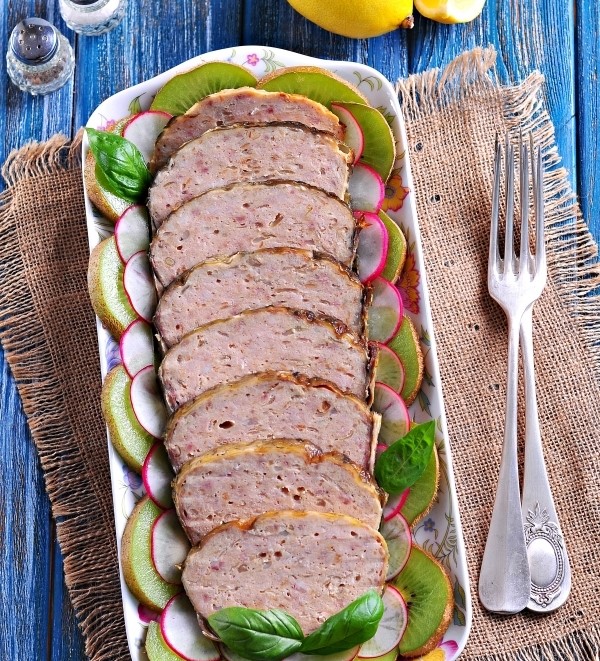 Сазан фаршированный