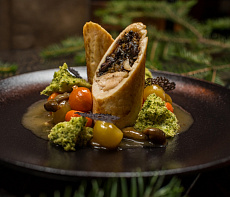 Рулет из оленьего фарша