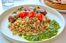 Превью Дикое мясо в ресторане. Сибирский продукт