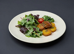 Томатный крем-суп с дикой уткой