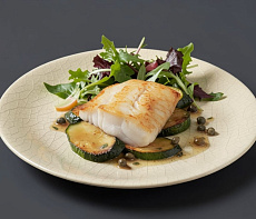 Осетрина под тимьяновым соусом