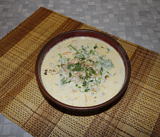 Рыбный суп из лосося со сливками