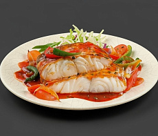 Стейк тайменя в томатном маринаде