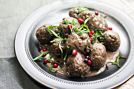Фрикадельки из косули по-шведски
