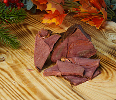 Мясо северного оленя полукопченое