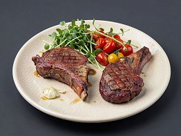 Томагавк из лосятины на углях