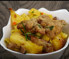 Бобровые рёбрышки в лимонно-сметанном соусе