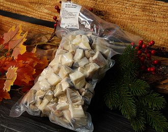 Грибы белые резаные замороженные кубик