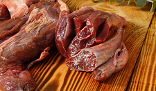 Превью Голяшка европейского благородного оленя бескостная