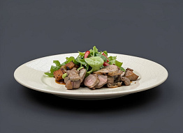 Оленина под соусом из черемши