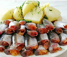 Солёный тугунок с картофелем