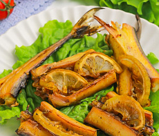 Сарган в духовке с лимоном