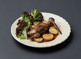 Вальдшнеп с вишней