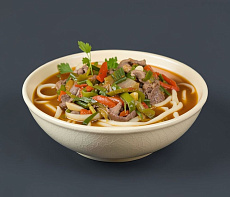 Косуля с лапшой и овощами по-калмыкски