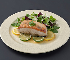 Стерлядь под лаймом и лимоном