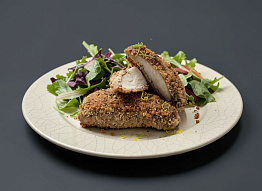 Сом в орехово-лимонной корочке