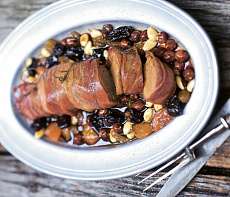 Кабан в ореховом соусе