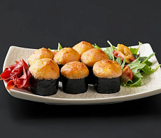 Роллы с копчёным угрём