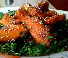 Жареные перепелки в кунжуте