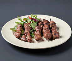 Шашлык из мяса северного оленя