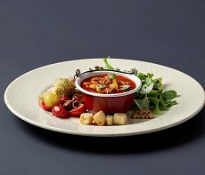 Гуляш из оленины в духовке