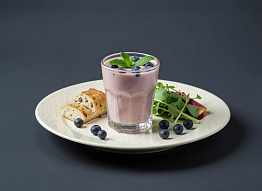 Чернично-медовый смузи