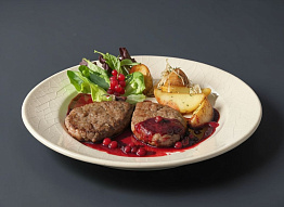 Котлетки под клюквенным соусом Котлетки под клюквенным соусом