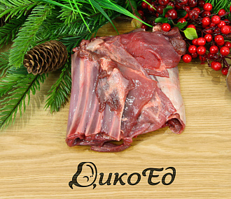 Ребро лани на кости