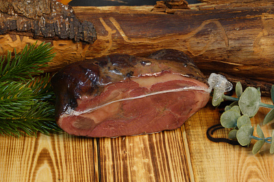 Превью Мясо бобра полукопченое