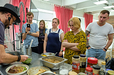 Превью Дикое мясо в ресторане. Сибирский продукт