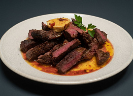 Мясо лося в специях на гриле