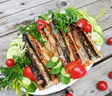 Пикантная скумбрия на гриле