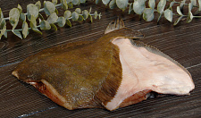 Превью Камбала белобрюхая потрошеная без головы 150-500гр