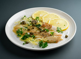 Морской язык под лимонно-сливочным соусом