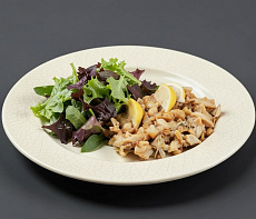 Рапан, жаренный с луком