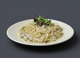 Спагетти с сибасом под лимонным соусом