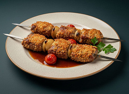 Шашлык из верблюжатины с черри