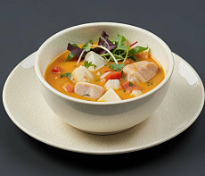 Оранжевый суп с тайменем