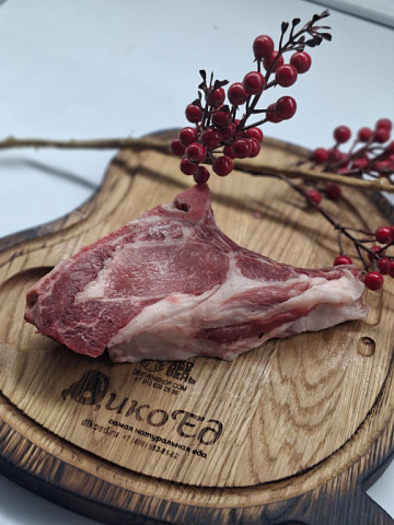 Фото Стейк «Ковбой» из вольерного кабана (на кости)