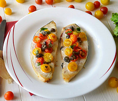 Рыба-меч под черри