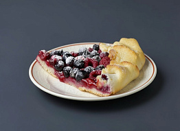 Рисовая галета с иргой и малиной