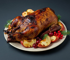 Классика жанра - утка в яблоках