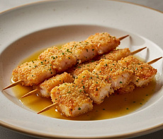 Шашлычки из креветок в панировке