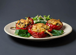 Перцы запечённые с медвежатиной