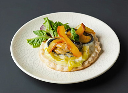 Закусочные тарталетки с мидиями и луком-пореем