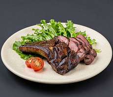 Стейк-томагавк из оленины