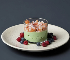 Мусс из корня сельдерея с копченым лососем