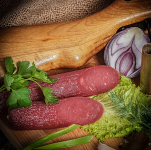 Превью Сыровяленая колбаса из зайца