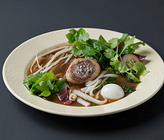 Лагман с мозговой косточкой и ребрышками