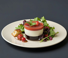 Клубничная панна-котта